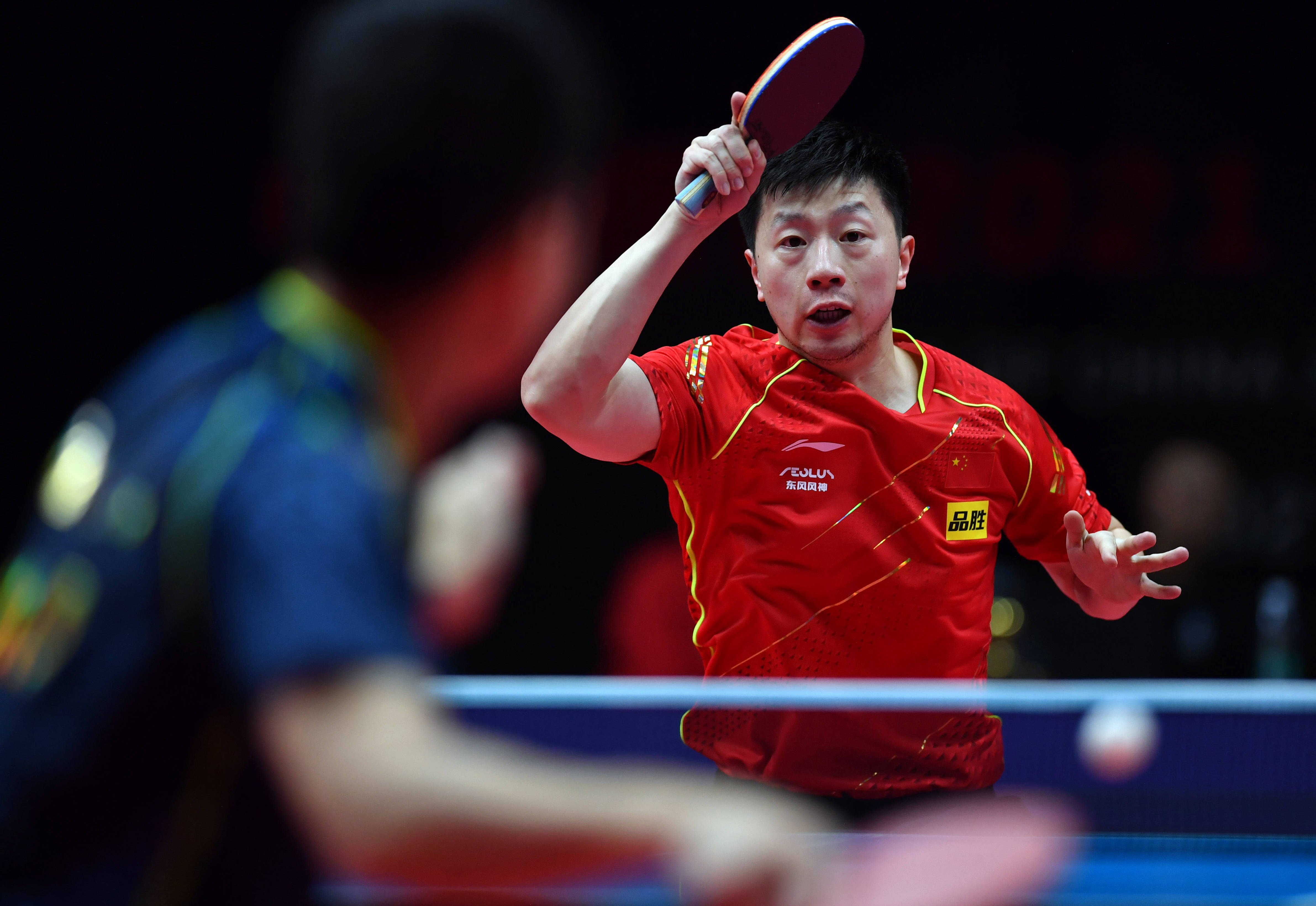 而与此同时 而与此同时